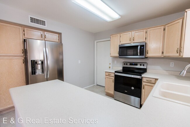 Foto del edificio - 3 br, 2 bath House - 1550 S Longmore Ct