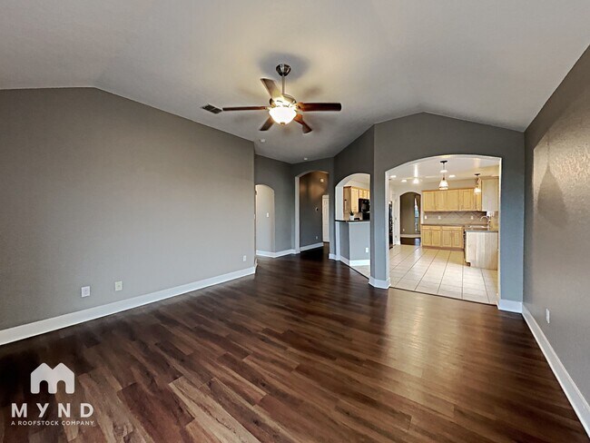 Foto del edificio - 7842 Sterling Manor