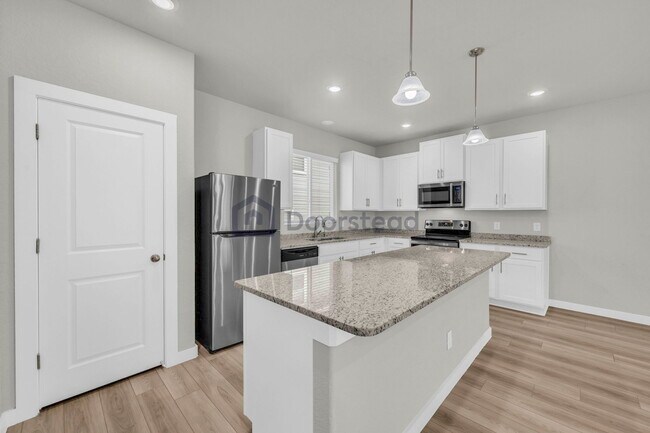 Foto del edificio - 21518 Sir Walter Ln