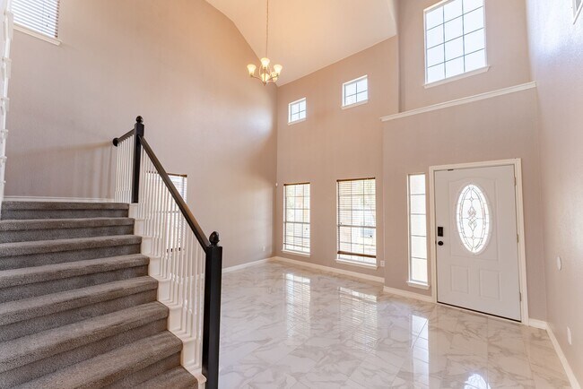 Foto del edificio - Spacious & Elegant 5bd/2.5ba with Large Yard in Hutto!