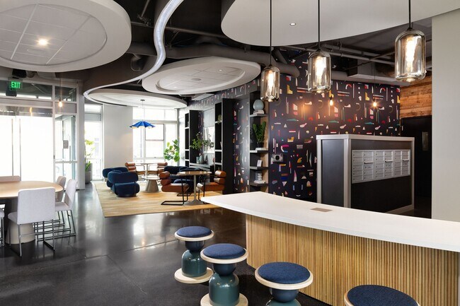 Building Photo - The Axis