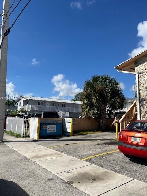 Foto del edificio - 1151 W 28th St