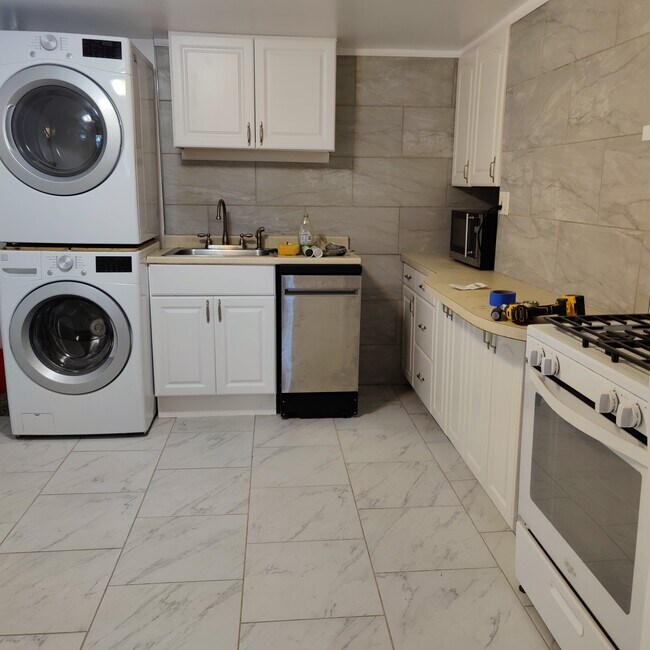 Foto del edificio - 250 22nd St