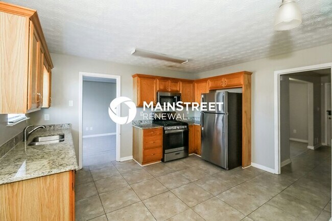 Foto del edificio - 3 Bedroom Pet-Friendly Home in Ellenwood, GA with Main Street Renewal