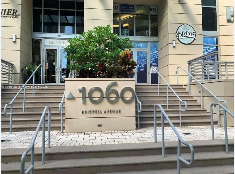 Foto principal - 1060 Brickell Ave