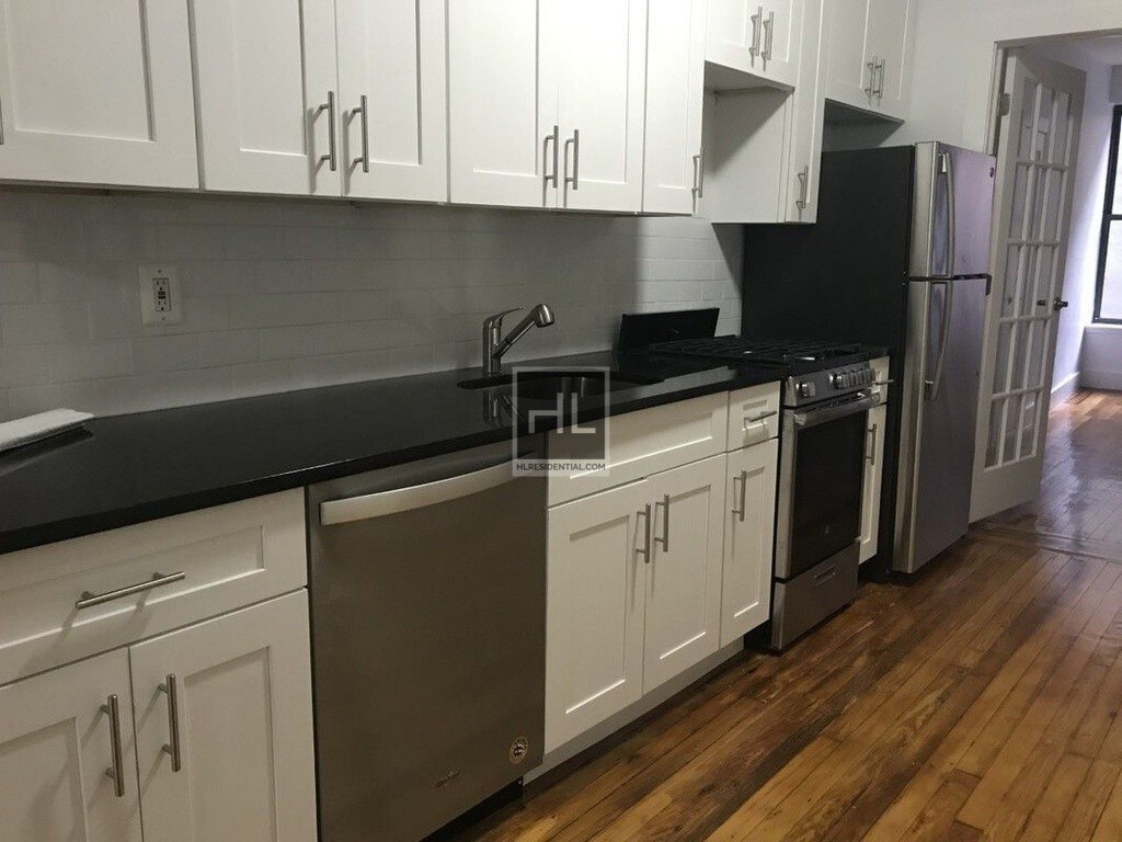 Foto del edificio - 1821 2nd Ave