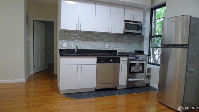 Foto del edificio - 48-53 45th Street