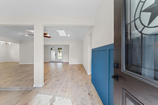 Foto del edificio - 27241 Wells Ln