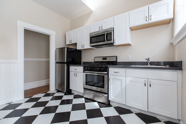 Foto del edificio - 1585 Waller St