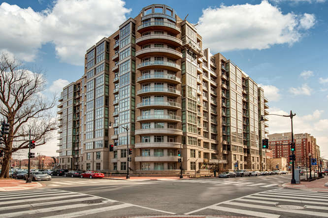 Foto principal - 811 4th St NW