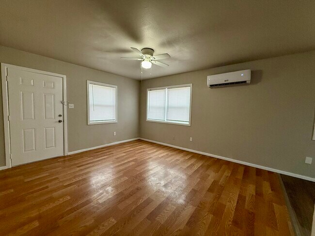 Foto del edificio - 505 E 37th St