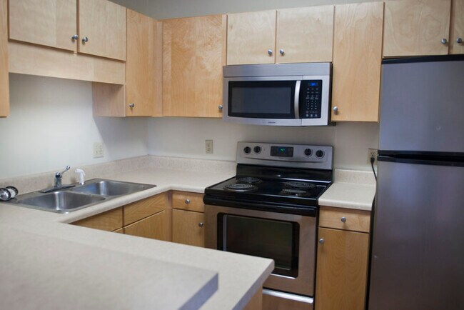 Foto del edificio - Laurel Place Apartments