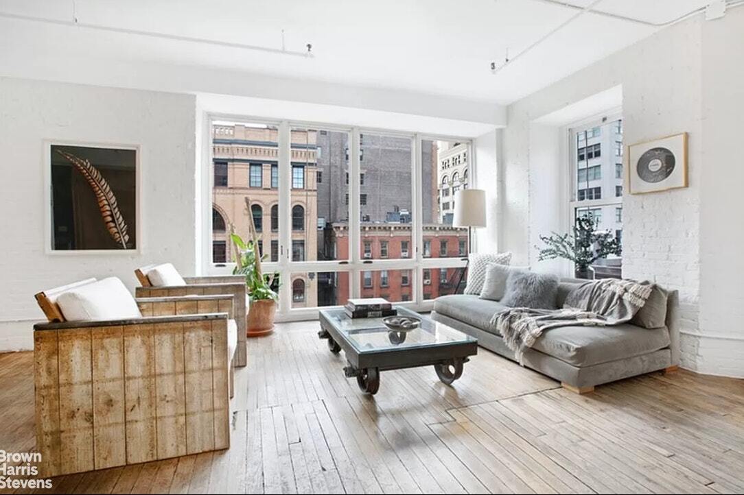 Primary Photo - 6 Varick St