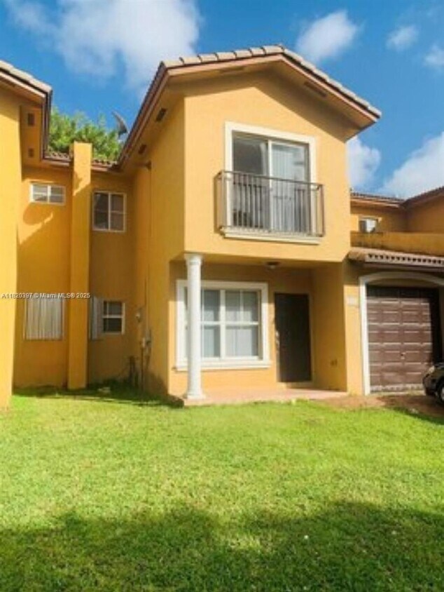 Foto principal - 865 SW 6th Ct