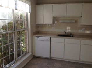 Foto del edificio - 2-Bed Condo in Chapel Hill – Dual Master Suites!