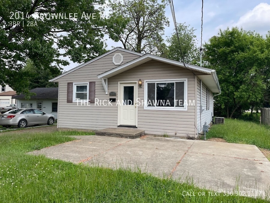 Three bedroom two bathroom ranch home for House for Rent in