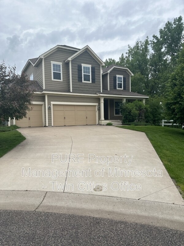 Foto del edificio - 5265 Jewel Ln N