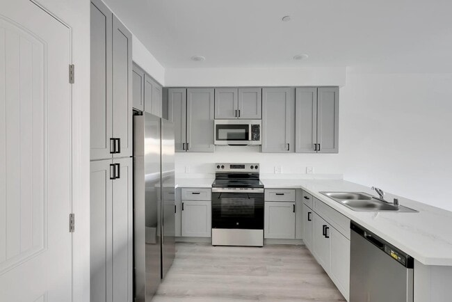 Building Photo - 2068 Millennium Wy