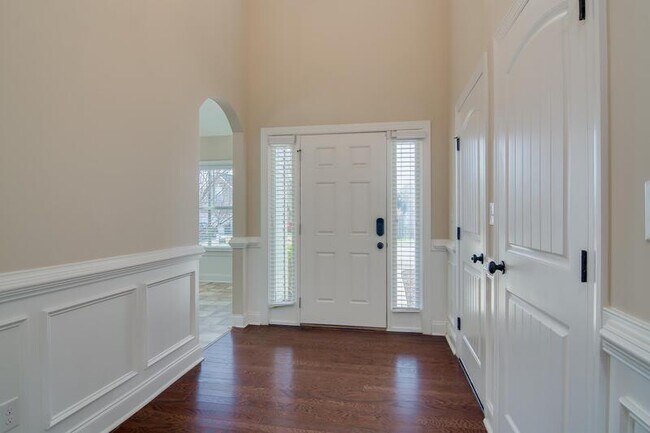Building Photo - 3615 Penrith Dr