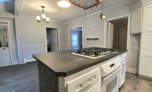 Foto del edificio - 204 Main St