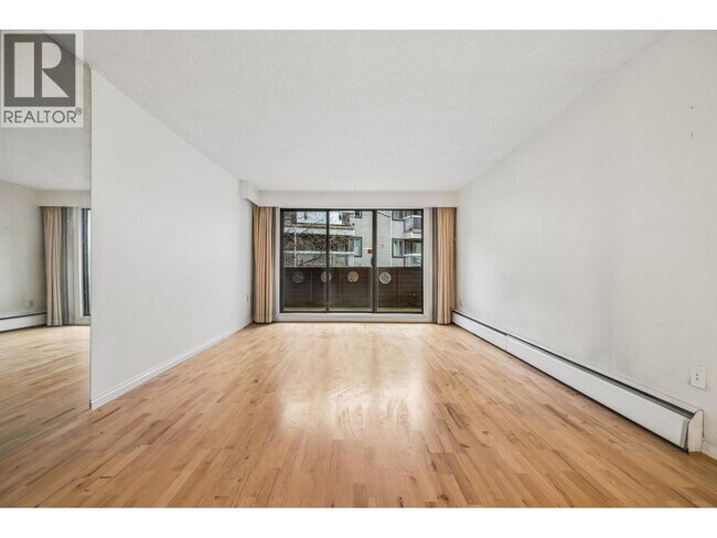 Photo du bâtiment - 4345 Grange St