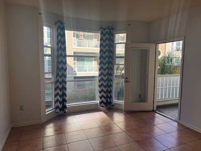 Charming Condo offer convinience and seclusion - Charming Condo offer convinience and seclusion