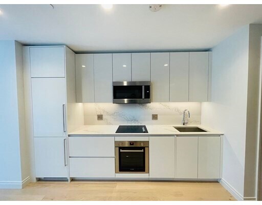 Building Photo - 135 Seaport Blvd
