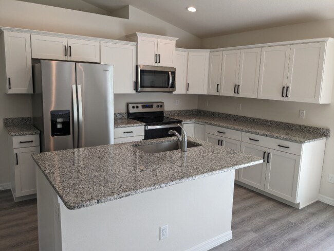 Foto del edificio - 5837 Babian Rd