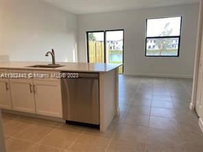 Foto del edificio - 3 br, 2 bath House - 10012 SW 228th Ter