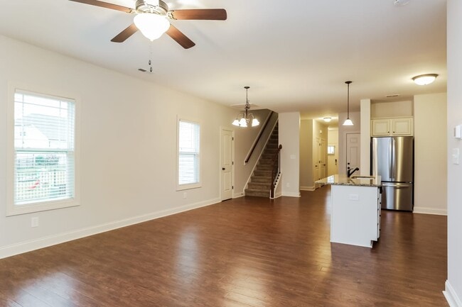 Building Photo - 46 Labradoodle Court
