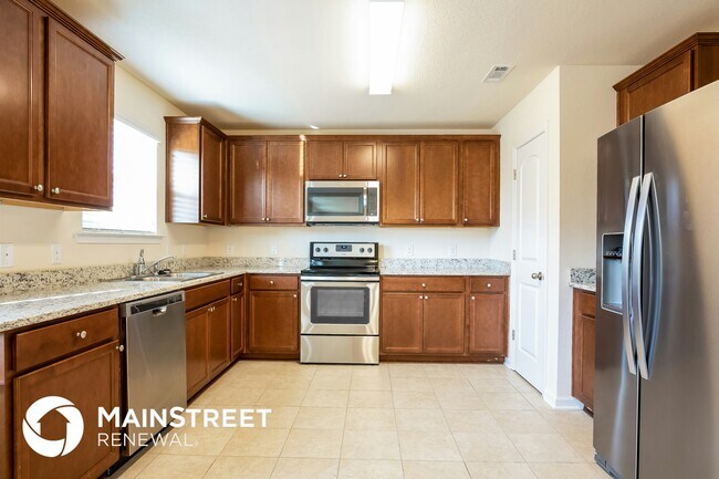 Foto del edificio - 3213 Dizzy Dean Dr