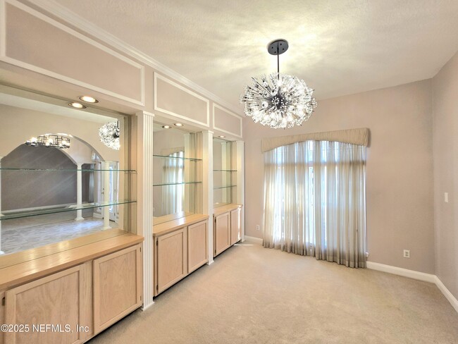 Foto del edificio - 10734 Plum Hollow Dr