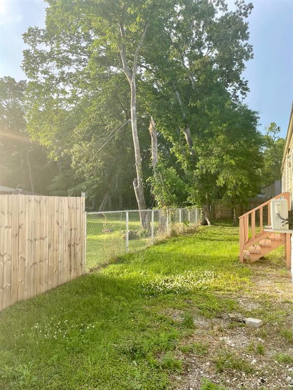Building Photo - 24610 Needham Rd
