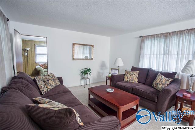 Foto del edificio - 4607 Rutledge Dr NW