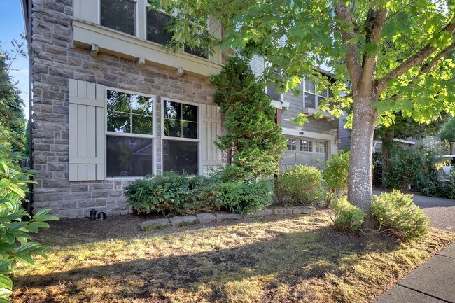 Foto del edificio - Fabulous 4BD/2.5BTH/2-Car Garage Renaissance Home in Rock Creek / Bethany area