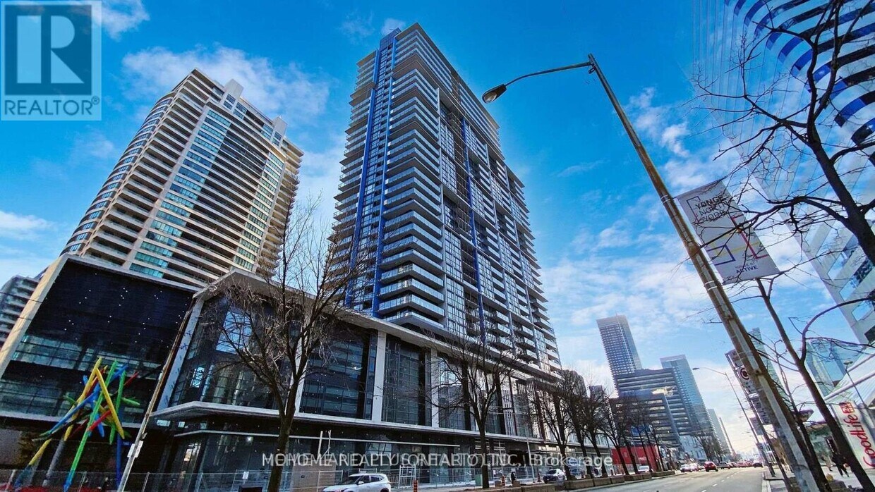 Photo principale - 4955-4955 Yonge St