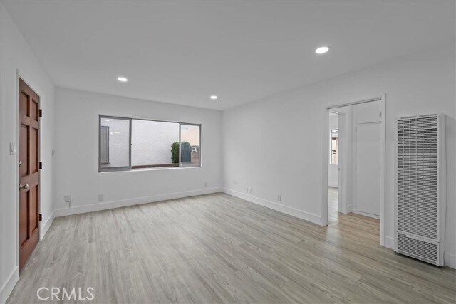 Foto del edificio - 853 W 23rd St