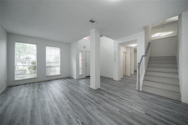 Foto del edificio - 1812 Ingleside Dr