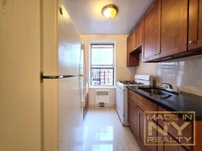 Building Photo - 65-10 108th St