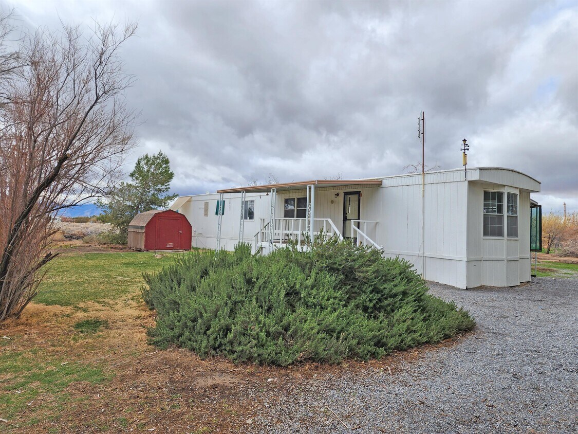 1930 N Pearl Ln, Pahrump, NV 89060 House Rental in Pahrump, NV