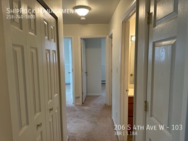 Foto del edificio - Marlin Manor 103