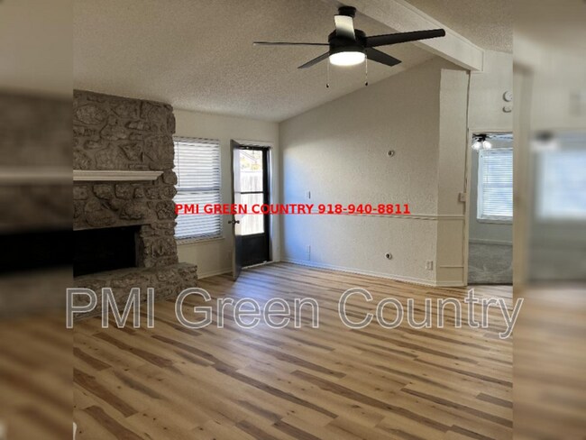 Foto del edificio - 1203 W Austin St