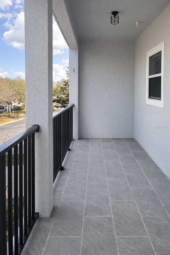 Building Photo - 1525 Cloverbay Ln