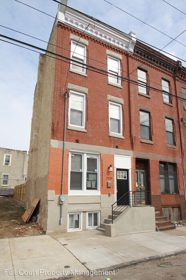 Building Photo - 4 br, 2.5 bath House - 2935 Cecil B Moore
