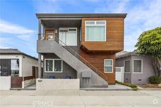 Building Photo - 4617 E Ocean Blvd