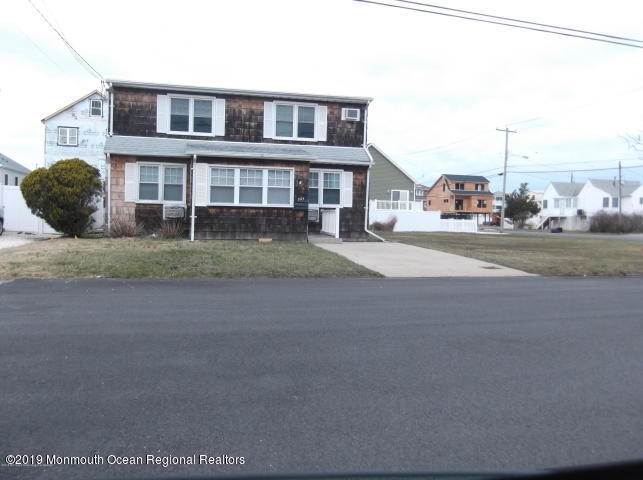 Primary Photo - 304 Eisenhower Ave