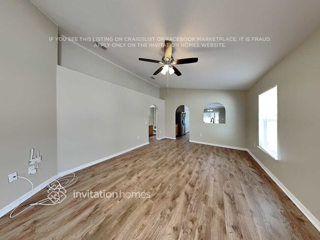 Foto del edificio - 9904 35th Ave E