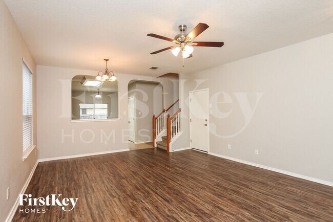 Foto del edificio - 6134 Big Bend Cove
