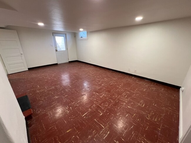 Foto del edificio - 841 Red Apple Rd