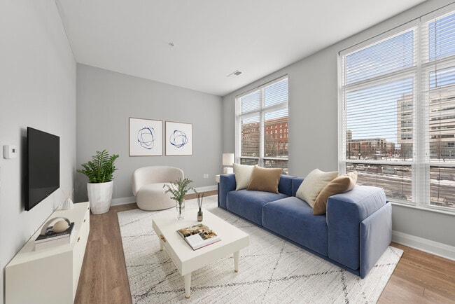 Building Photo - High and Cherry